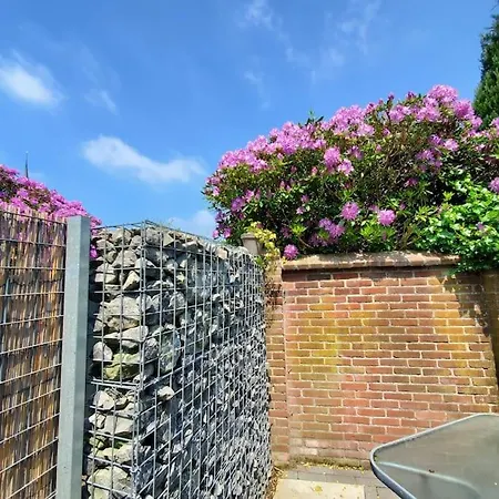 Spacious House In The Heart Of Breda فيلة